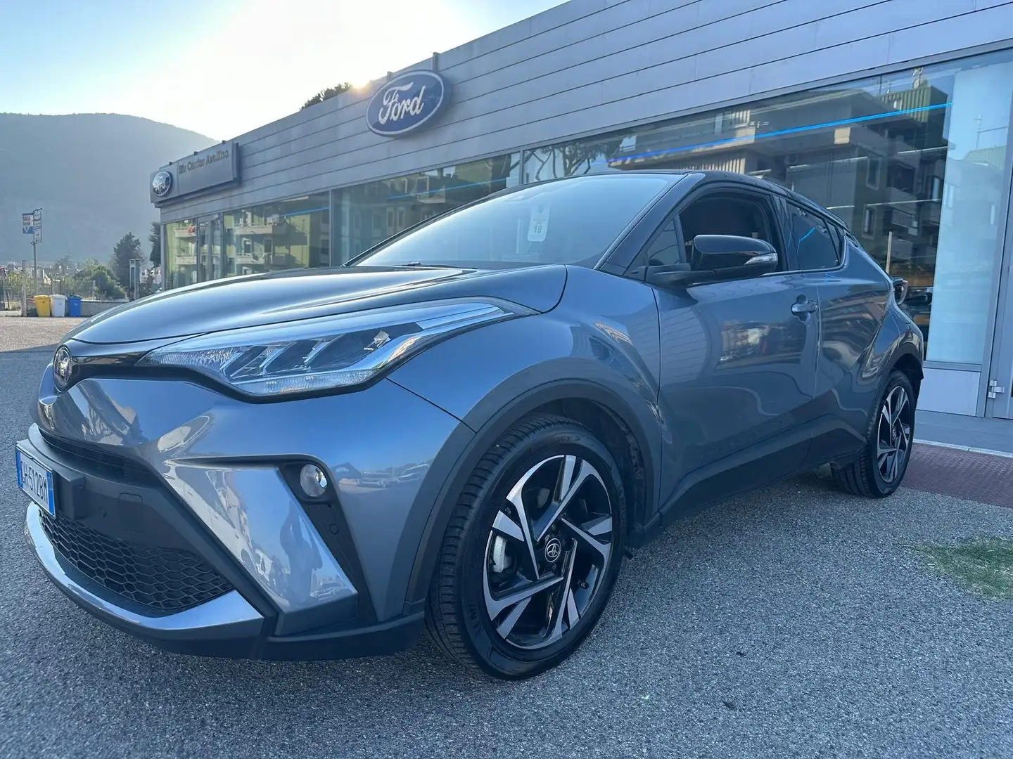 Toyota C-HR C-HR 2.0h More Business e-cvt Blu/Azzurro - 1