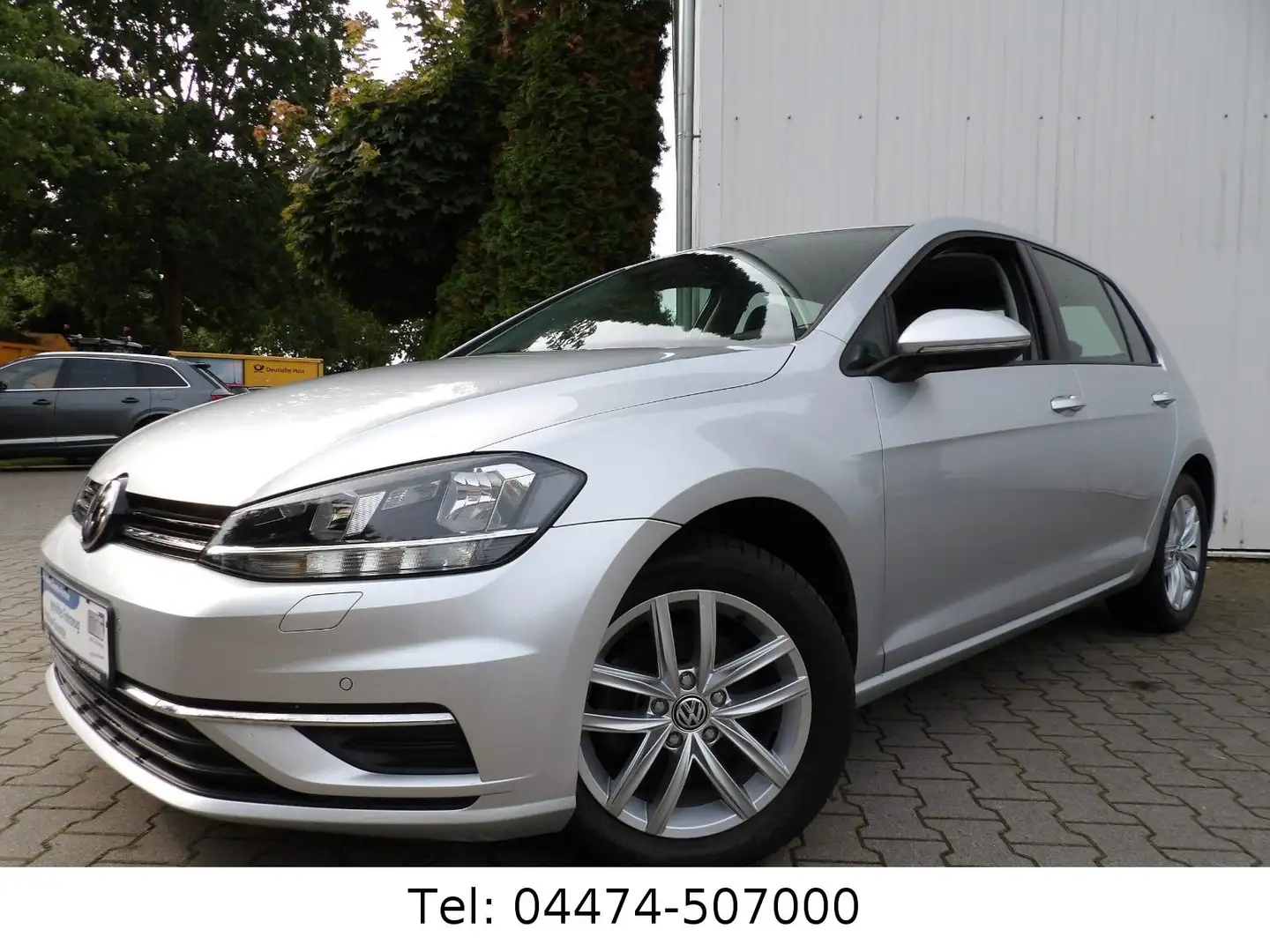 Volkswagen Golf VII 1.5 TSI 150PS ACT ACC Navi Massage Argent - 1