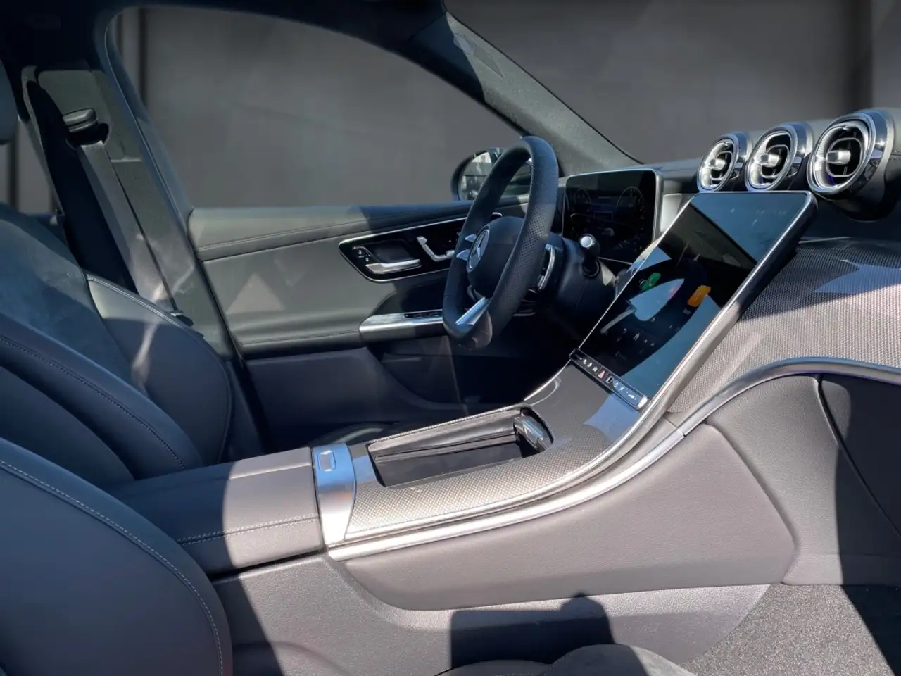 Mercedes-Benz GLC 2026 — фото 15