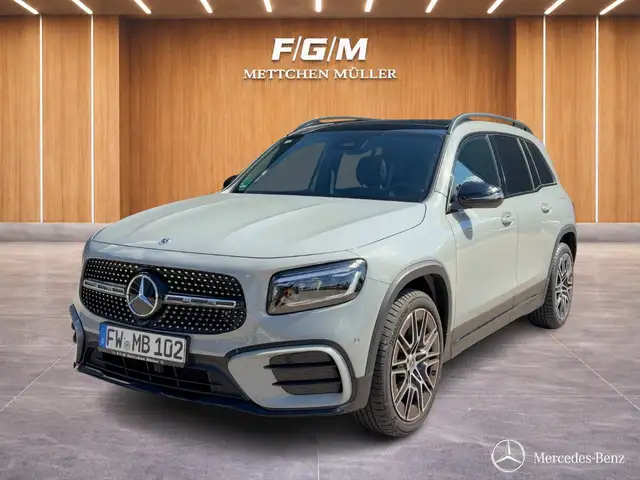 Mercedes-Benz GLB 200 AMG+PANO+DISTRONIC+LED+NIGHT+TOTWINKELAS AMG Line Special Edition/Navi/Pano. Dach/Distronic/Autom./Klima/Park Assist.