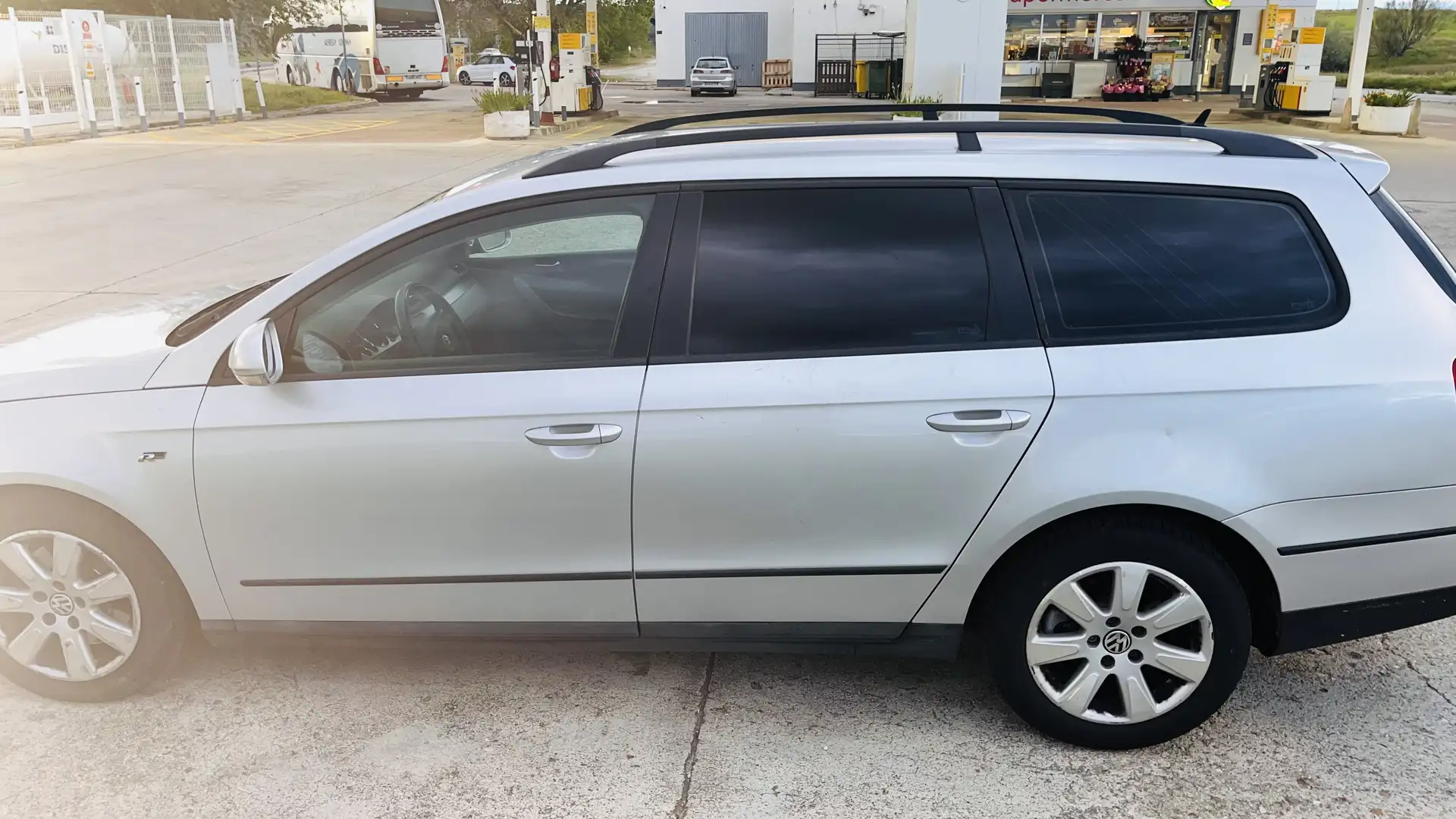 Volkswagen Passat Variant 2.0TDI Advance DSG - 2