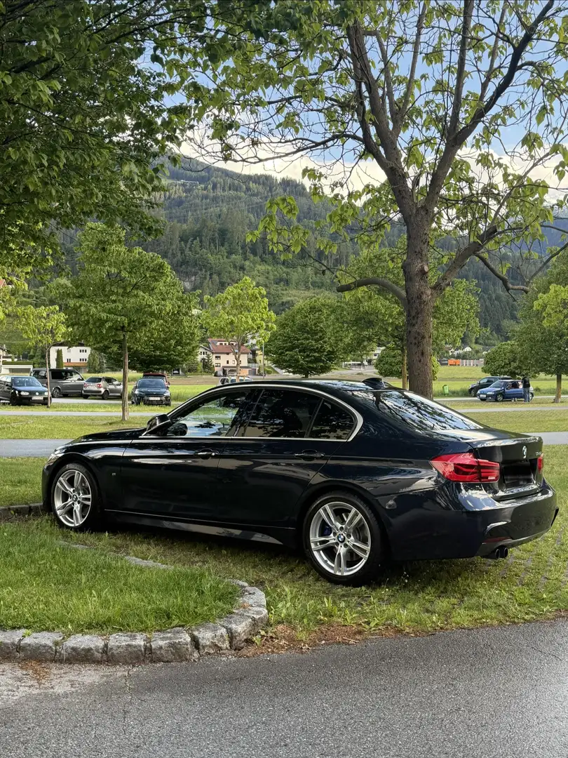 BMW 330 330d Sport Line Aut. - 2