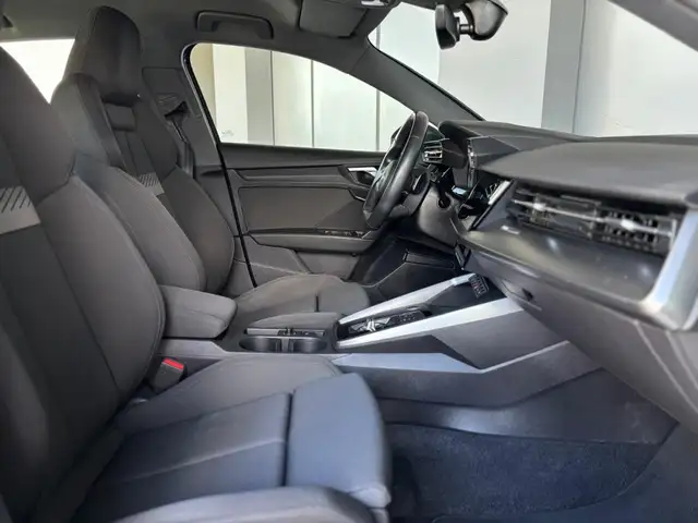 Audi A3 view 7