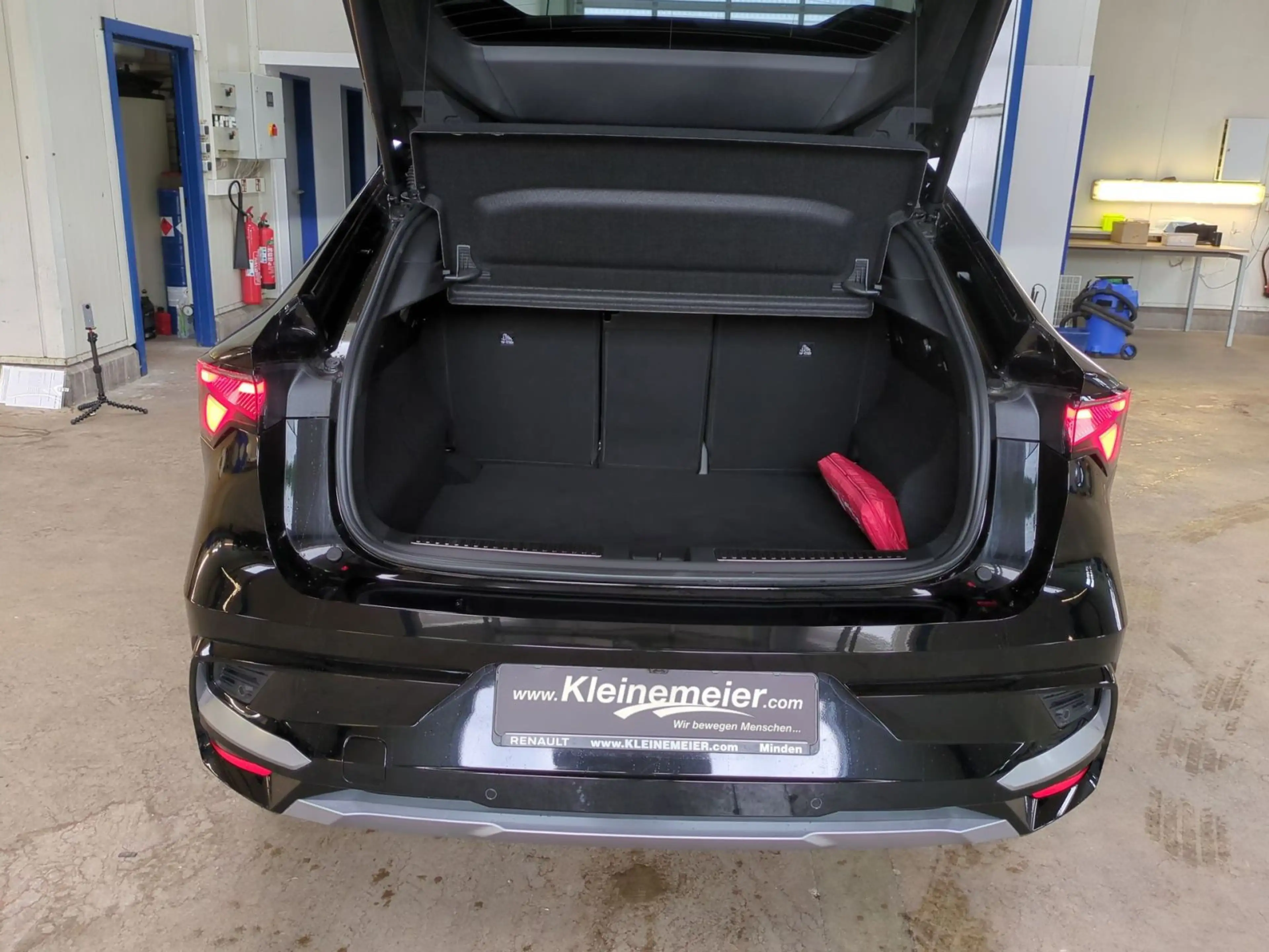 Renault Rafale 1.2 E-TECH Hybrid 200 Techno — photo 10