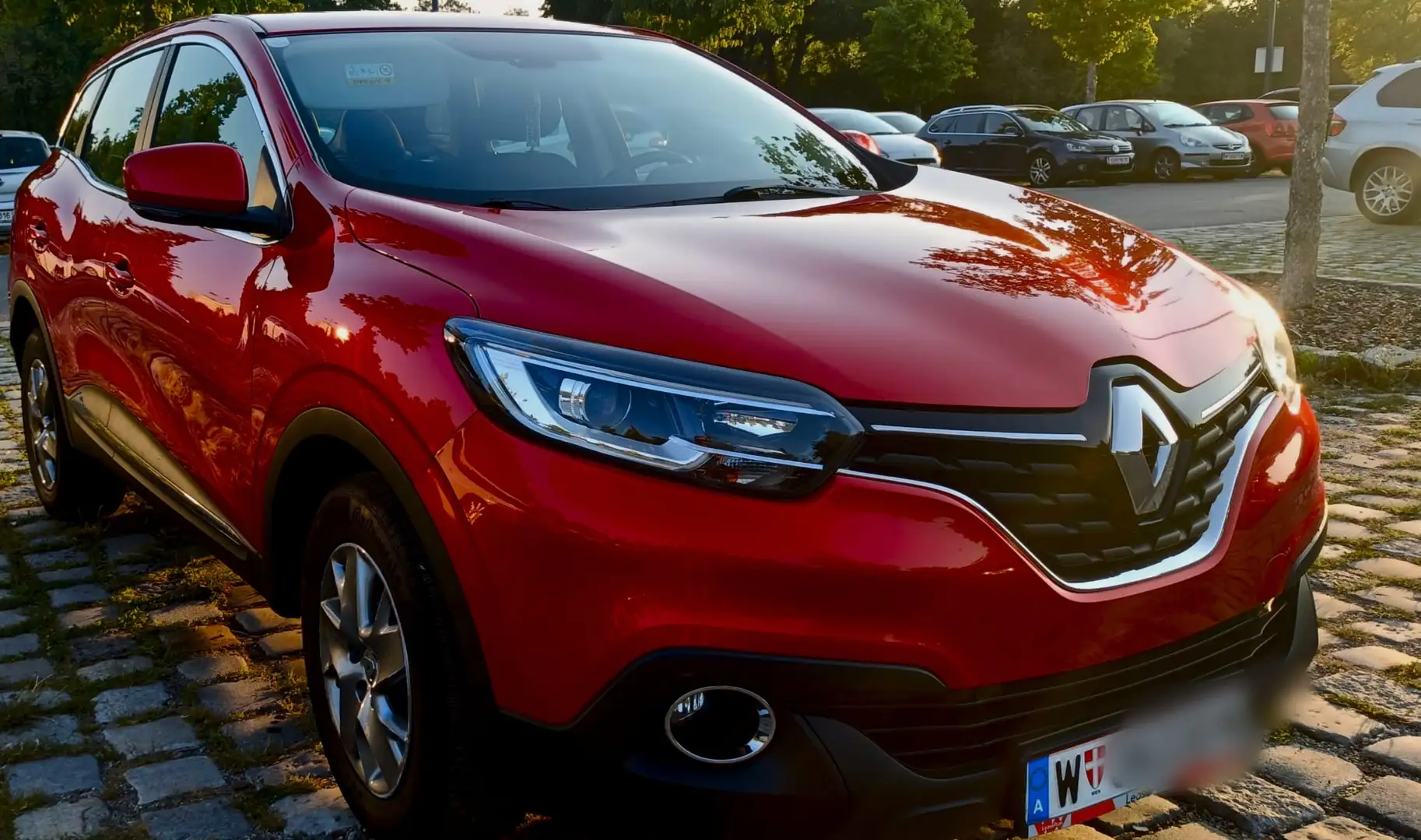 Renault Kadjar Kadjar Energy dCi 130 6-Gang Zen Zen Rot - 1