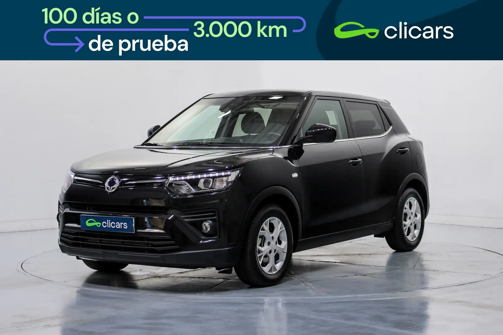 SsangYong Tivoli G12 Urban Plus 4x2 Negro - 1