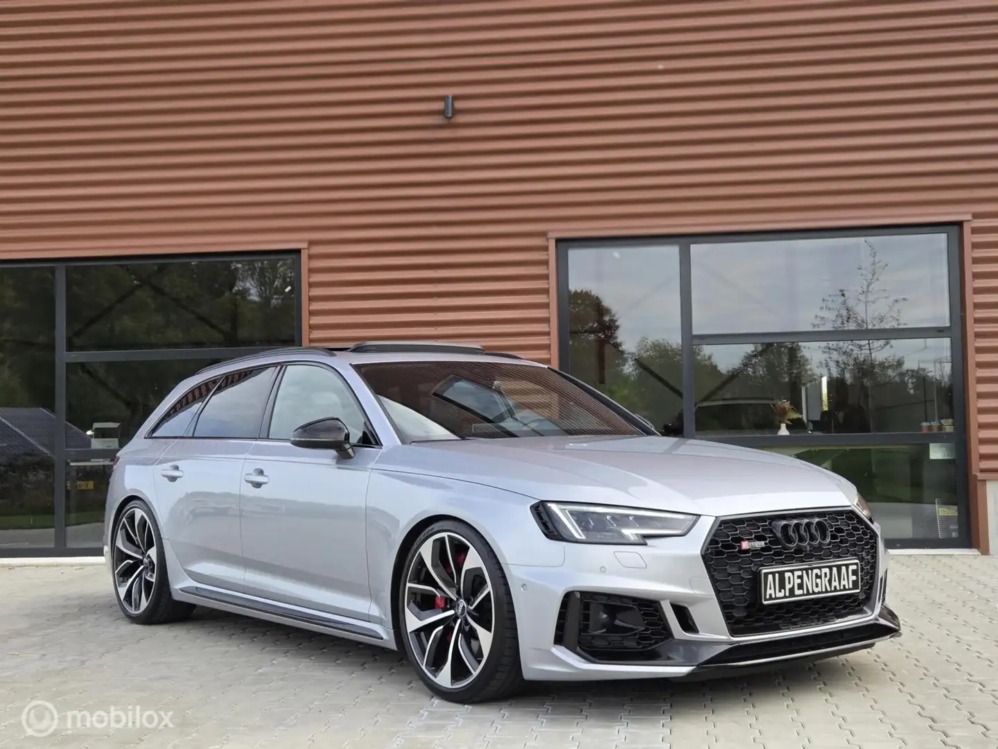 Audi RS4 Avant 2.9 TFSI RS 4 quattro KW V3|Pano|Keyless|B&O Grijs - 2
