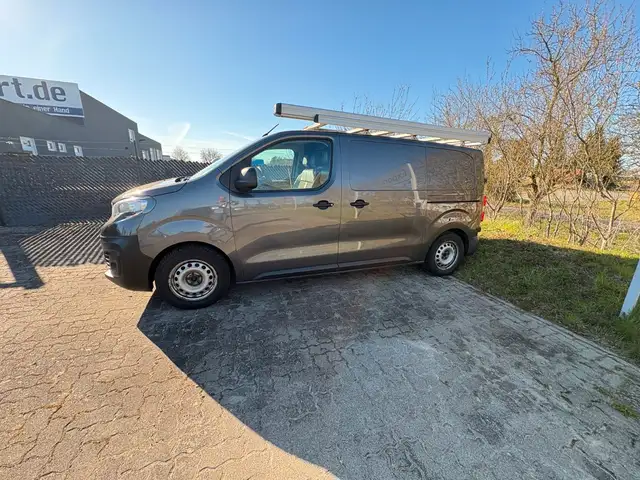 Peugeot Expert 1.5 BlueHDI L2, Navi, AHK, 2 Schiebetüren