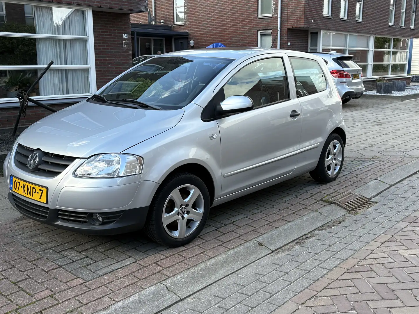 Volkswagen Fox 1.2 Trendline Grijs - 2