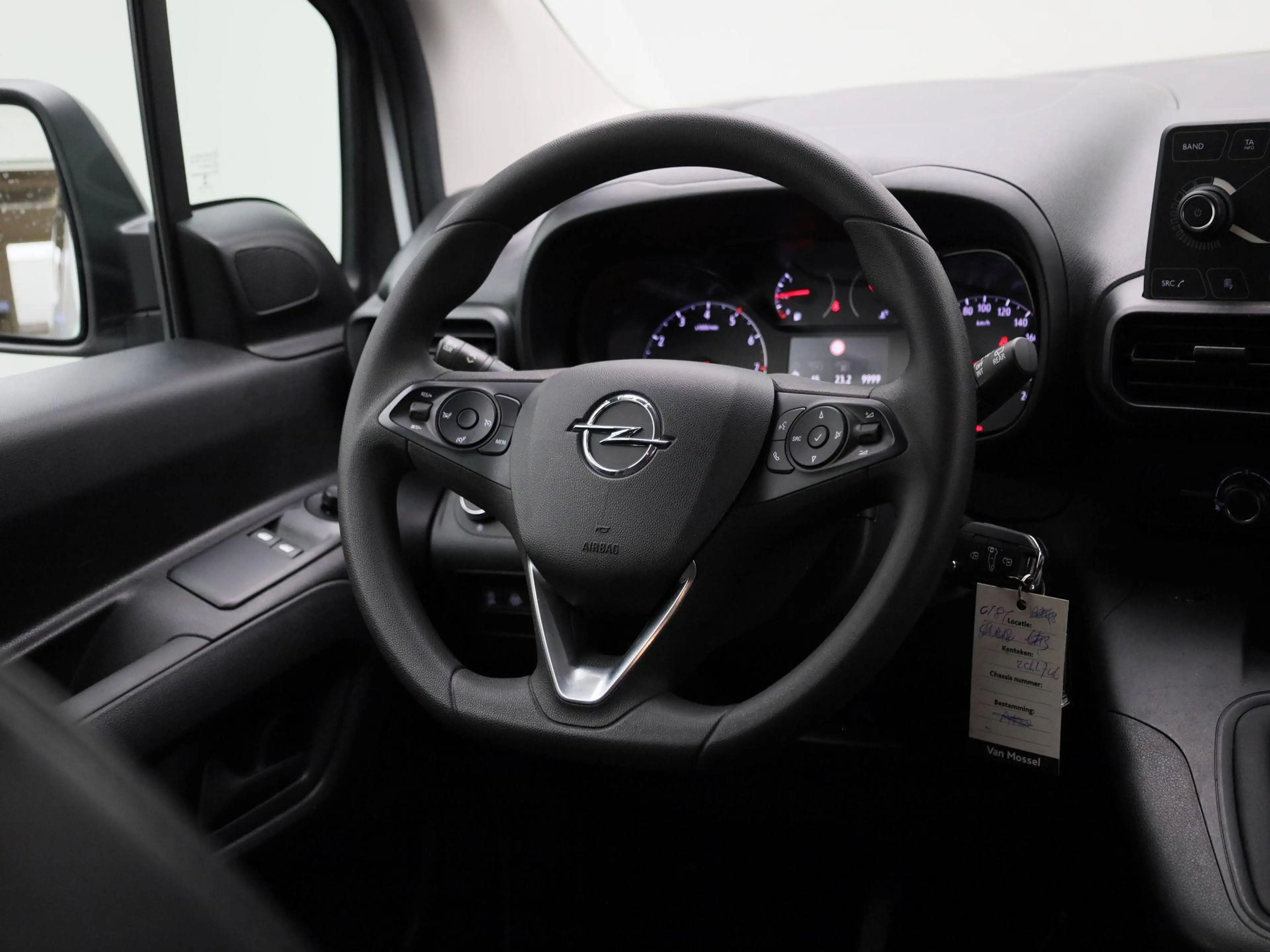 Opel Combo Life 1.5 Turbo D 100 MT6 Edition | PDC A | Bluetooth | — photo 12
