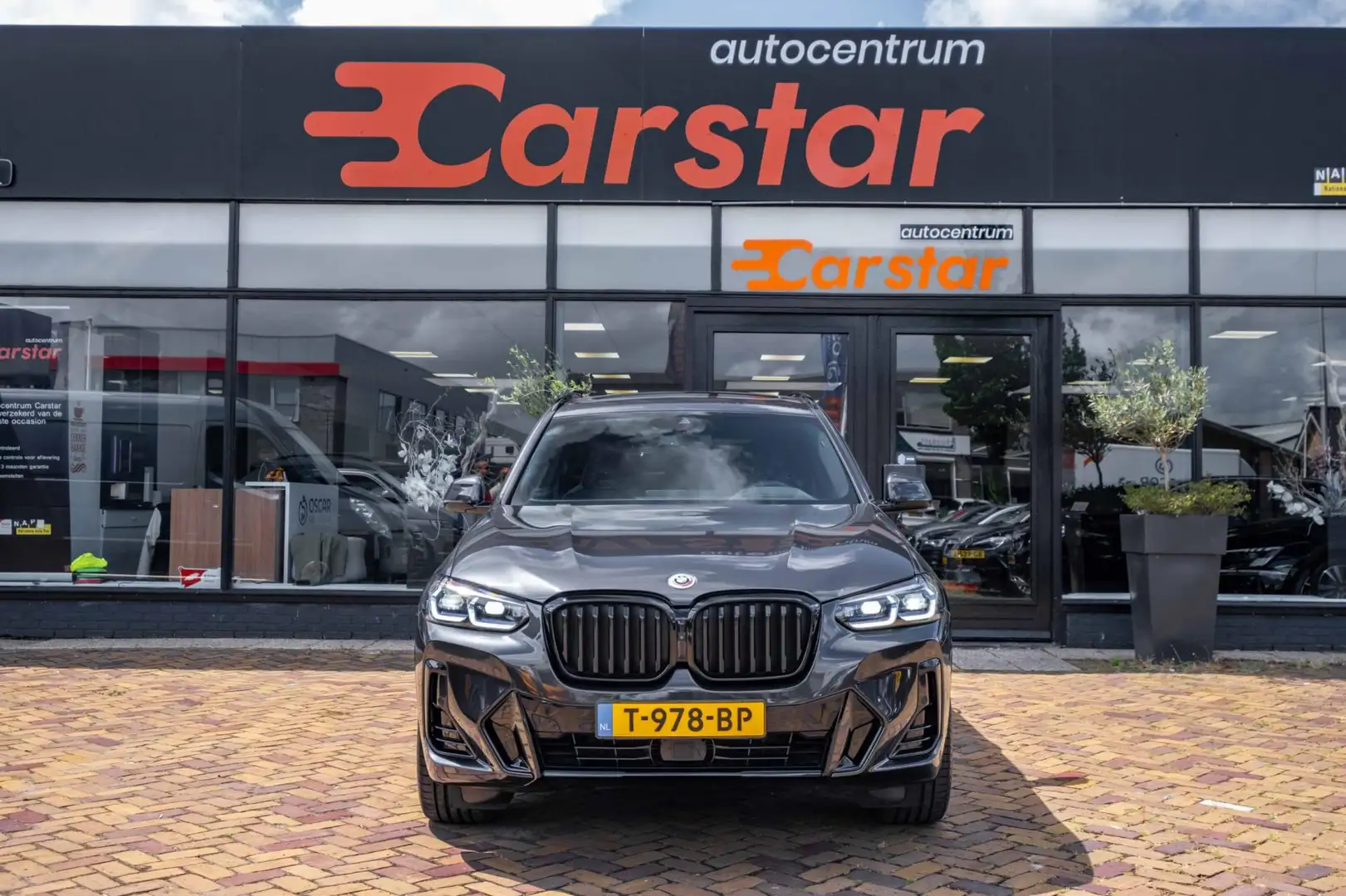 BMW X3 XDrive30e Business Edition Plus|M-Sport|Pano|Harmo Grijs - 2
