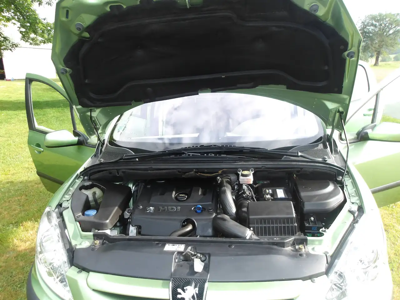 Peugeot 307 2.0 HDi - 110 XT Premium, foto 10