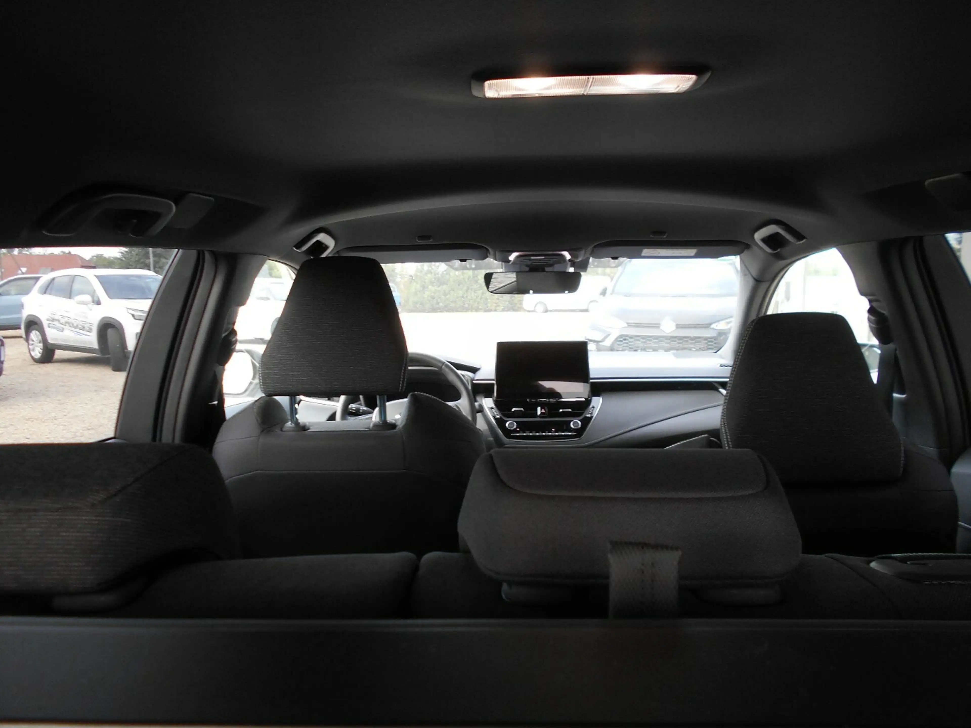 Suzuki Swace 1.8 Hybrid Comfort+ — photo 7