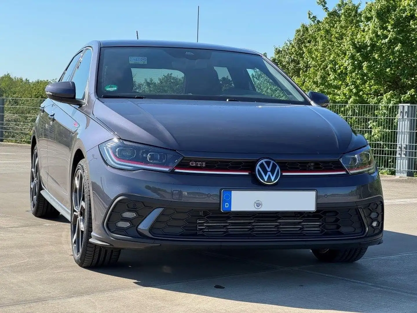 Volkswagen Polo GTI 7-Gang DSG Alarm,Navi,Kessy,Pano,ACC,Kamera uvm. Grey - 2