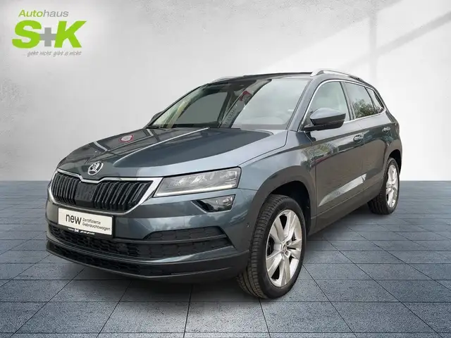 Skoda Karoq 1.5 TSI DSG Style+NAVI+SHZG+KAMERA+CARPLAY+LED+