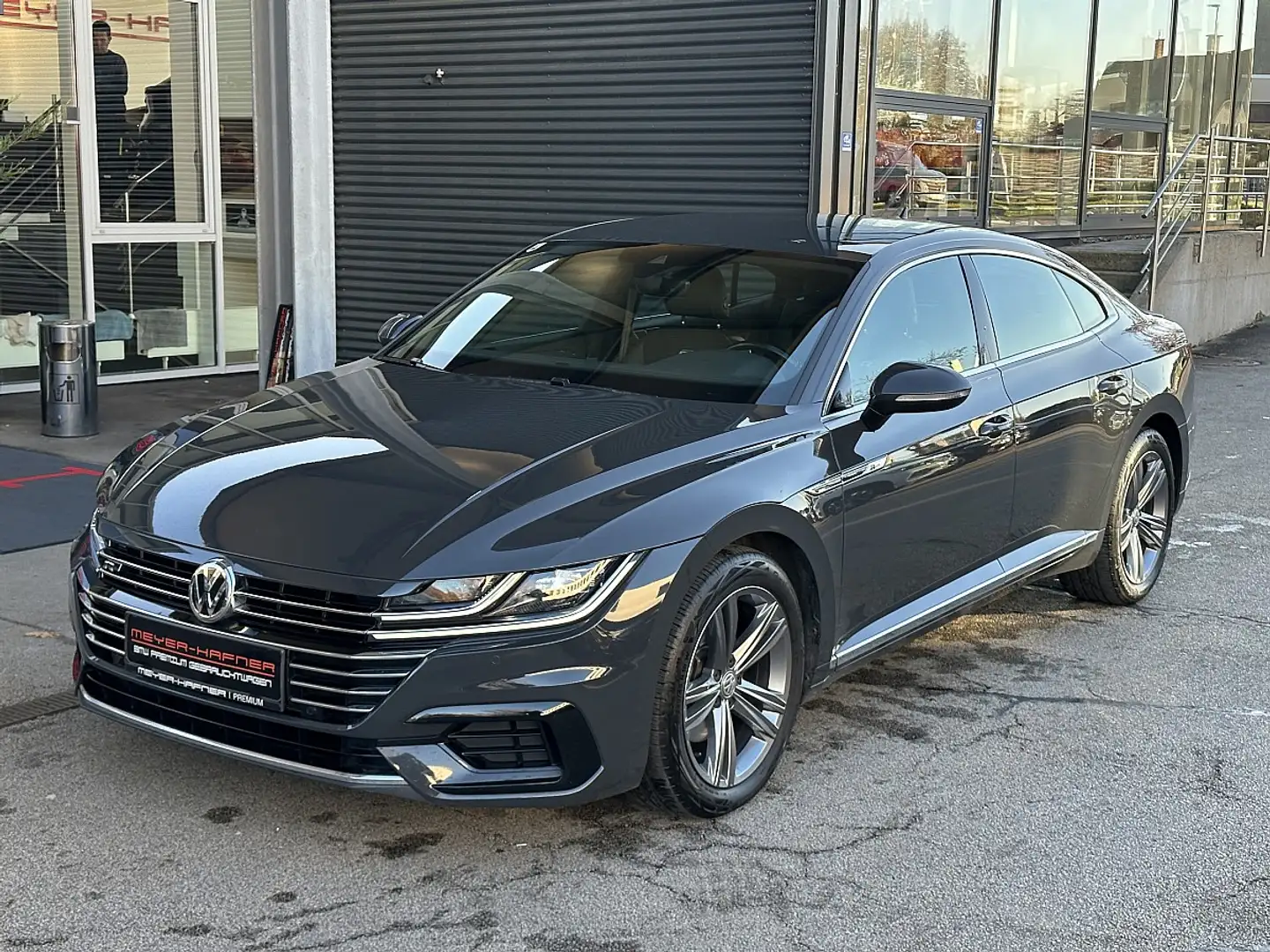Volkswagen Arteon 2,0 TSI R-Line DSG / RFK / SZH / 18" Grau - 1