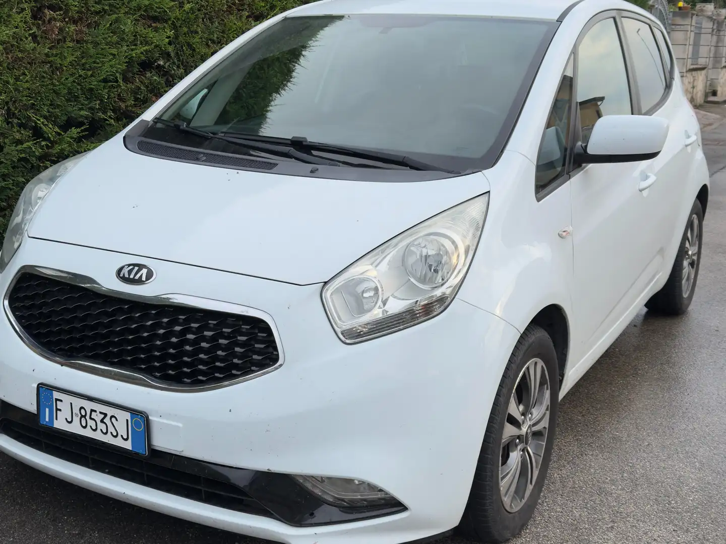 Kia Venga Venga1.4 crdi Active 90cv E6 Bianco - 1