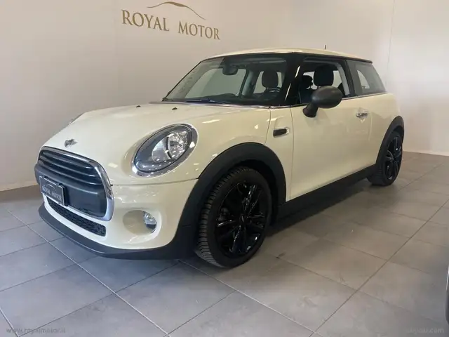 MINI One One OK NEOPATENTATI !