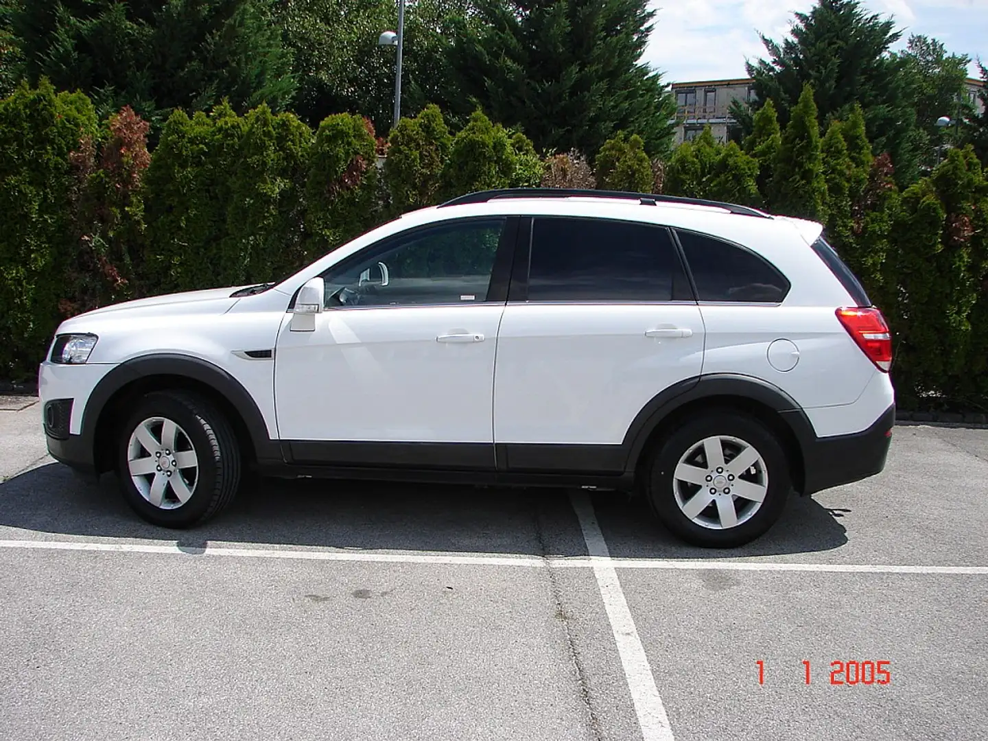 Chevrolet Captiva LTZ 2,2 4WD DPF Weiß - 2