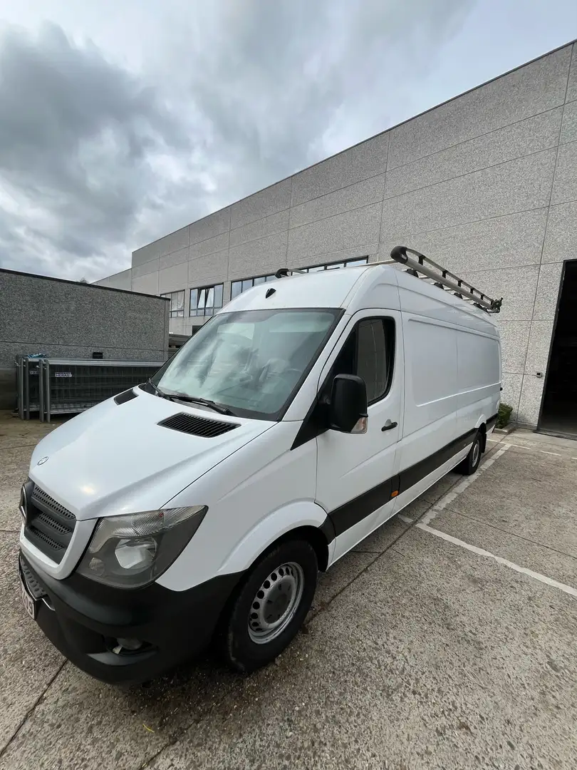 Mercedes-Benz Sprinter - 1