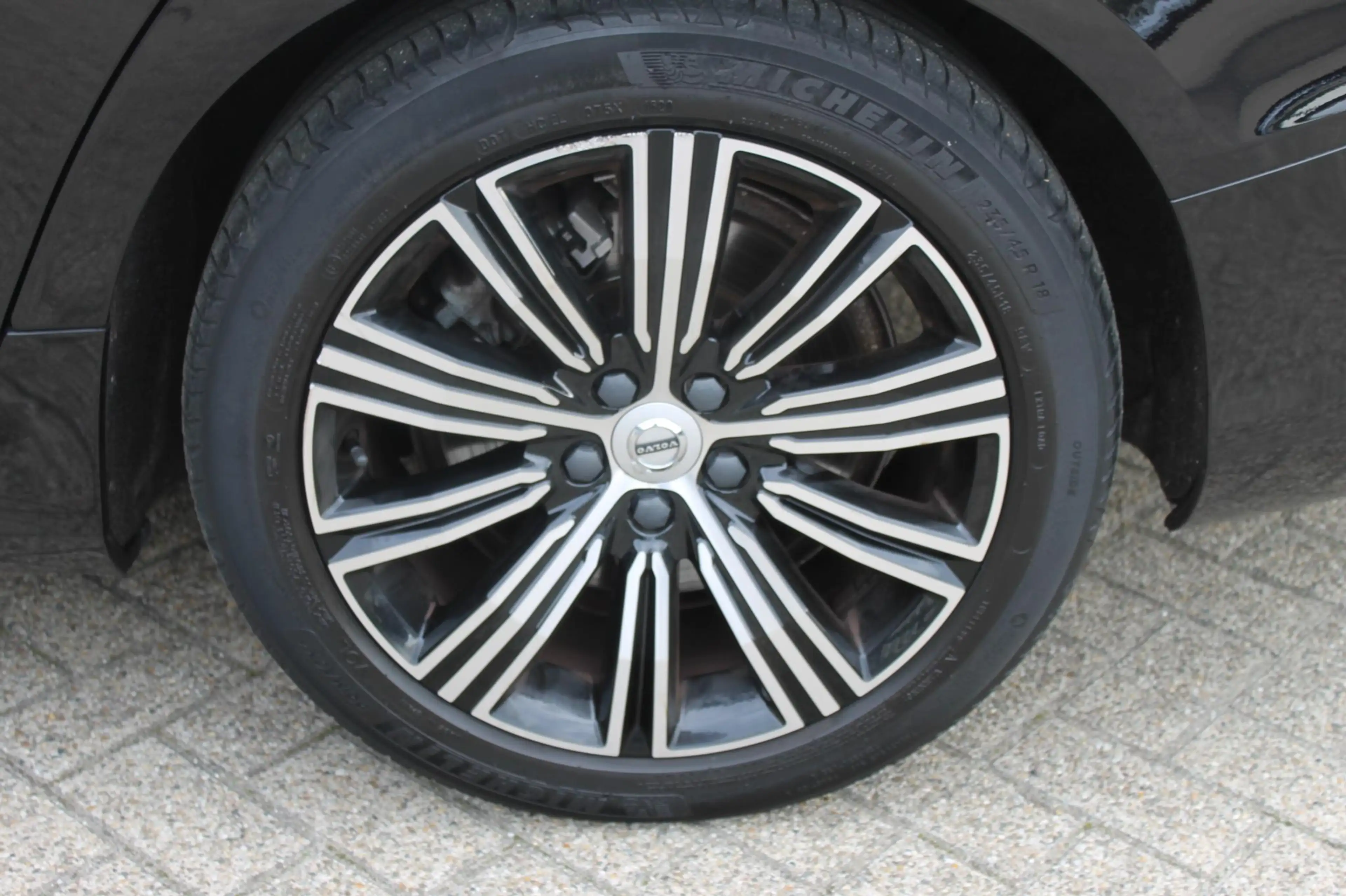 Volvo V60 T6 340PK Automaat Recharge AWD Business Pro Road S — photo 37