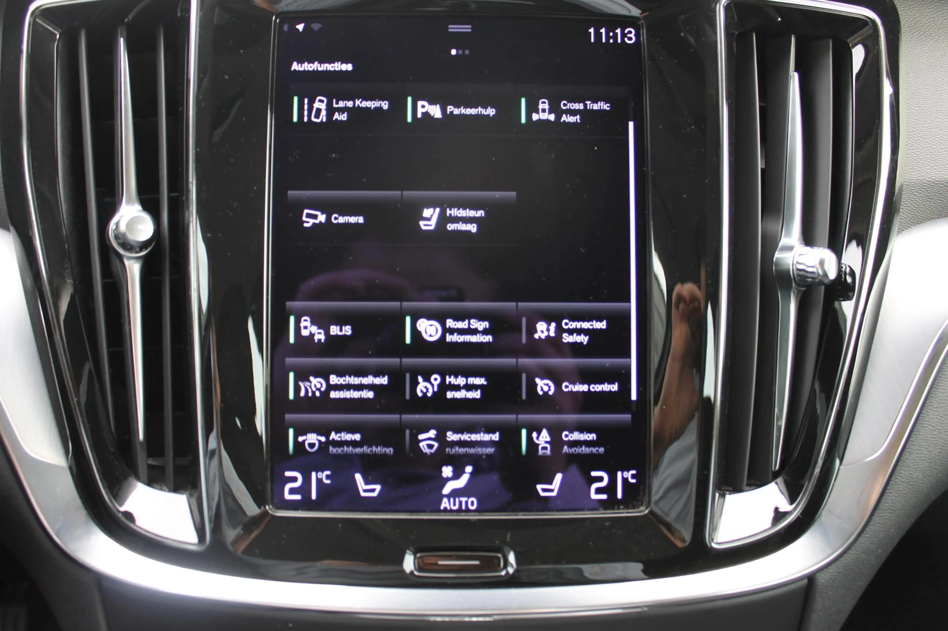 Volvo V60 T6 340PK Automaat Recharge AWD Business Pro Road S — photo 32