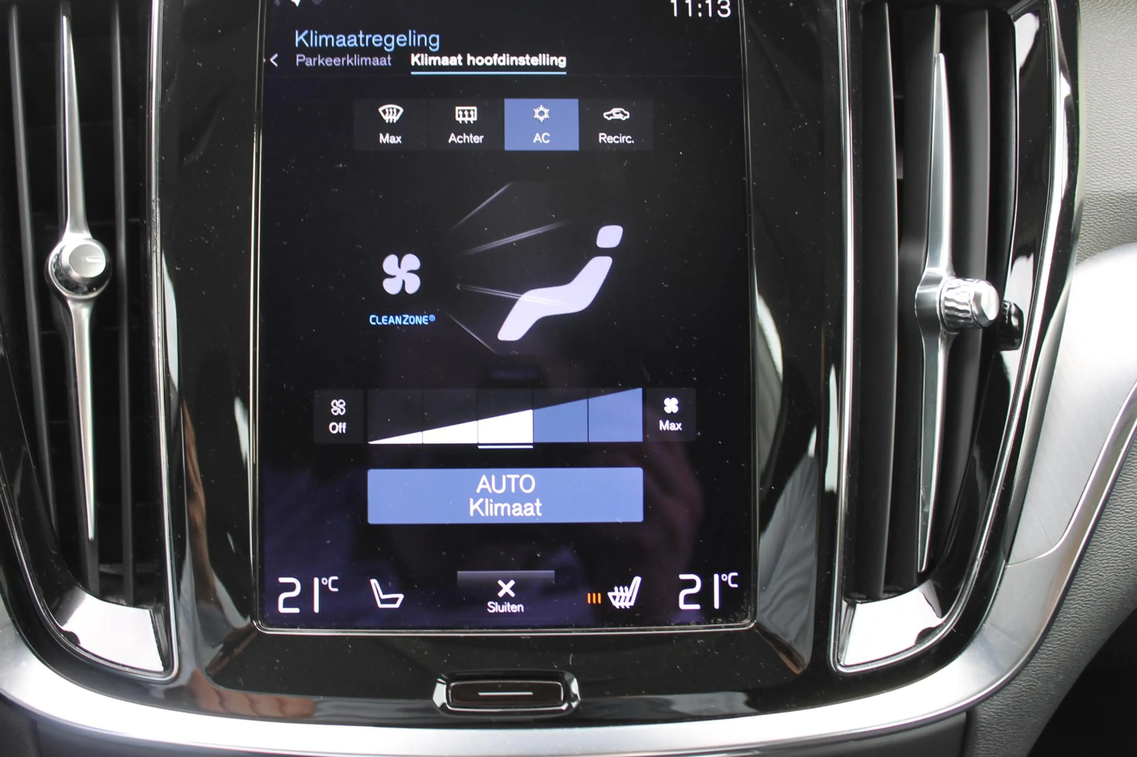 Volvo V60 T6 340PK Automaat Recharge AWD Business Pro Road S — photo 30