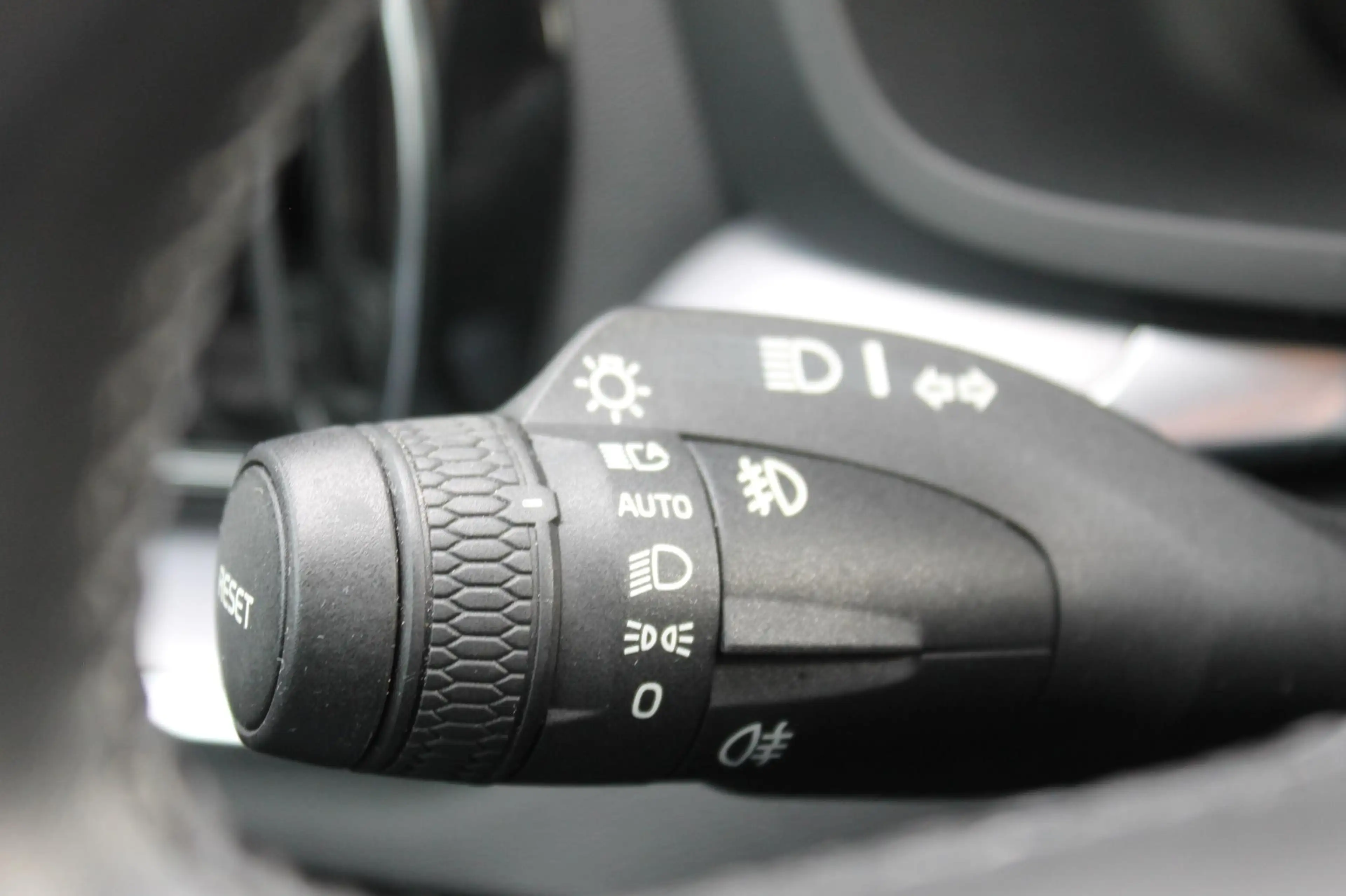 Volvo V60 T6 340PK Automaat Recharge AWD Business Pro Road S — photo 19
