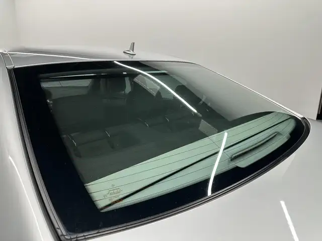 Mercedes-Benz S-Class view 11