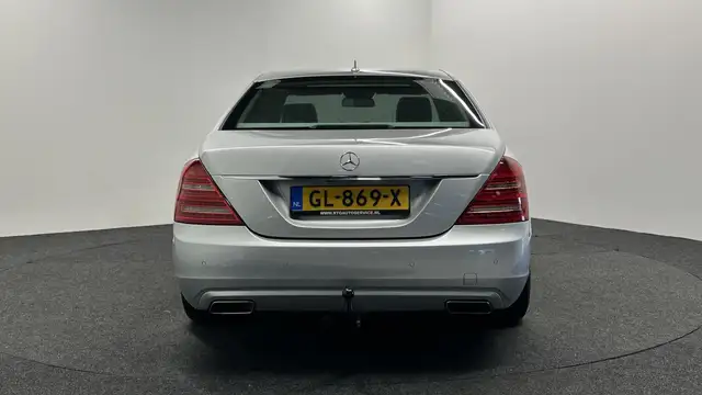Mercedes-Benz S-Class view 7