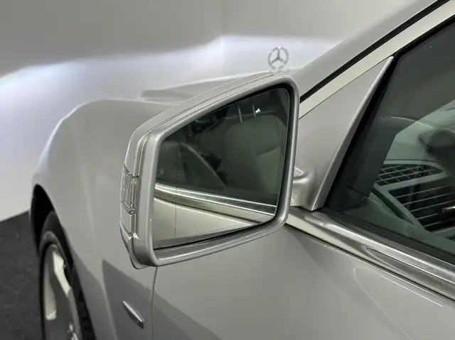 Mercedes-Benz S-Class view 12