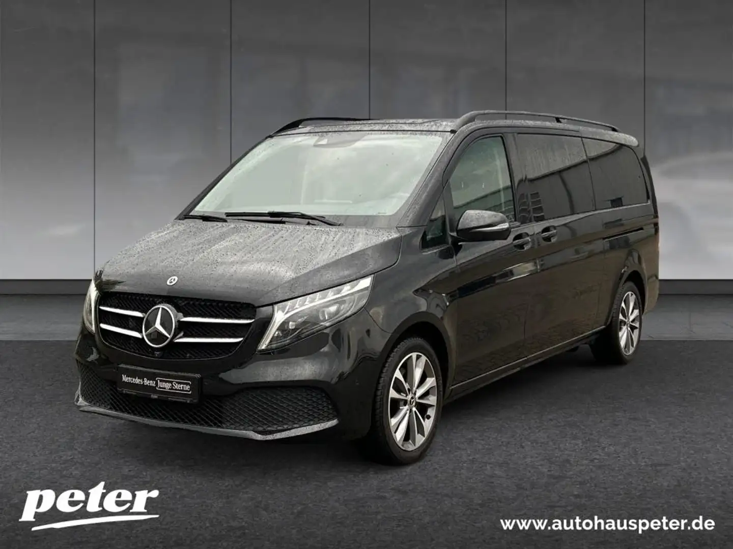 Mercedes-Benz V 300 d AVANTGARDE Extralang AIRMATIC+STHZG Zwart - 1