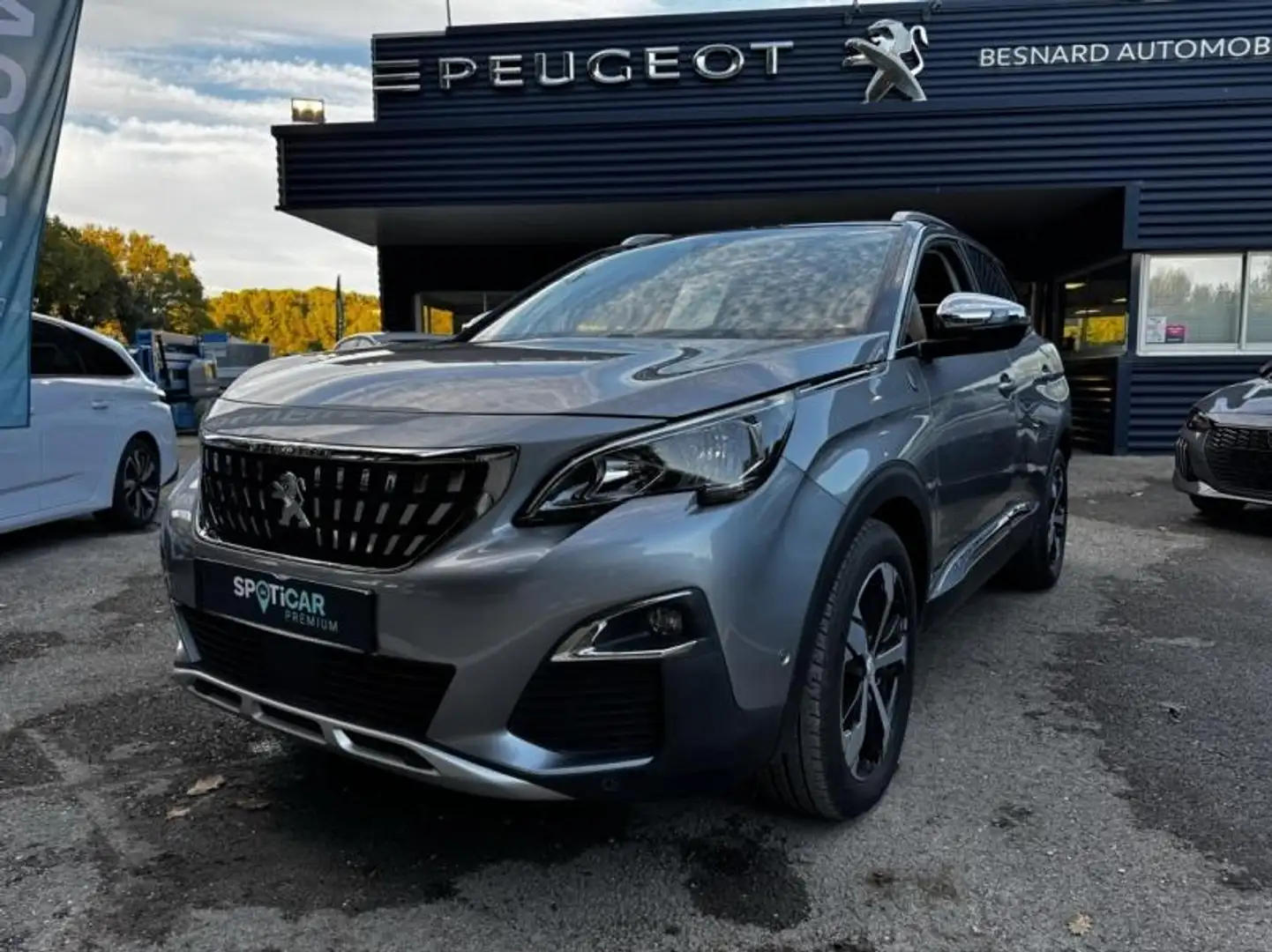 Peugeot 3008 1.2 PureTech 130ch E6.c Crossway S\u0026S Gris - 1