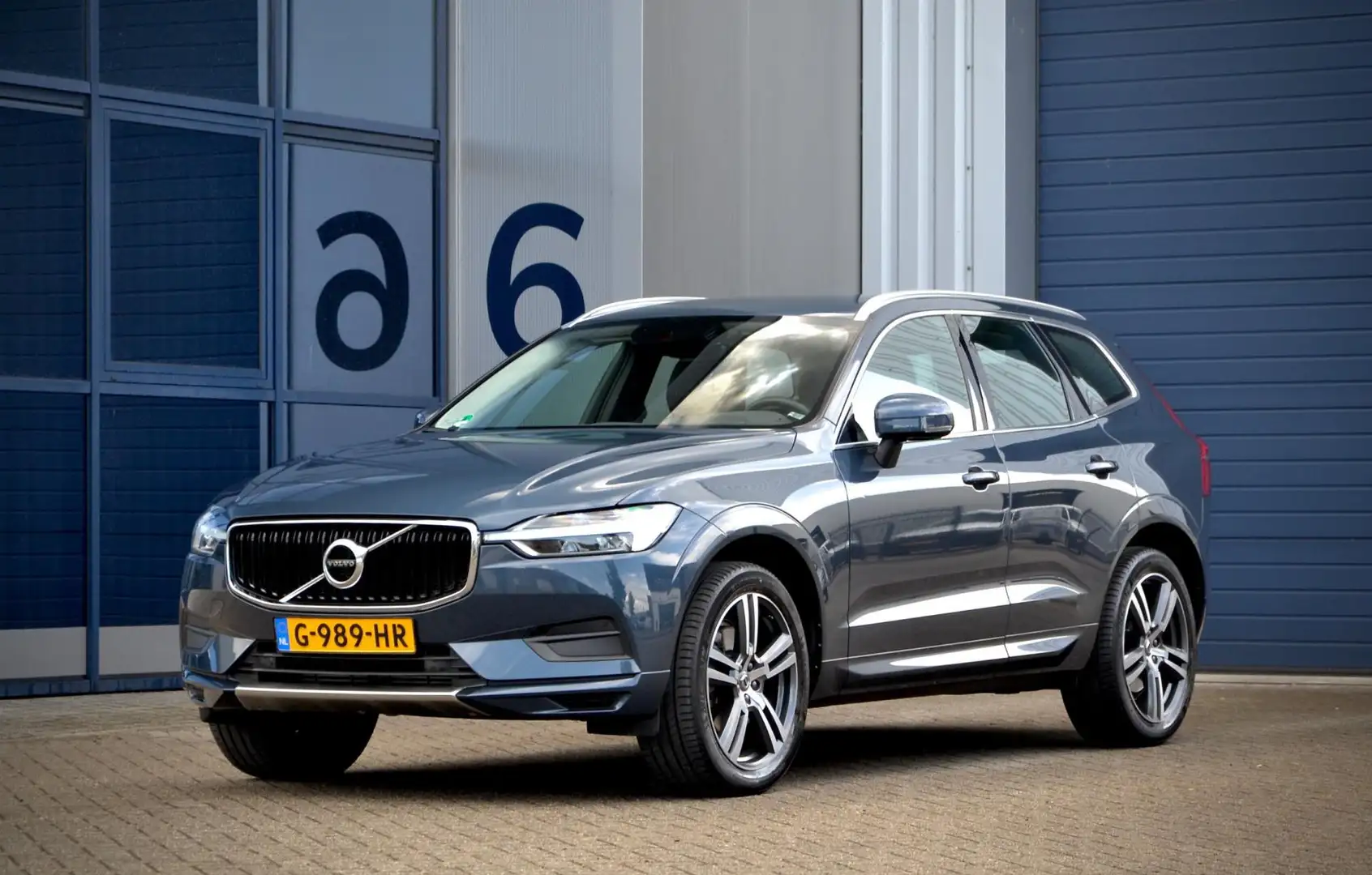 Volvo XC60 2.0 T5 / NL Auto / 1e Eig. / Trekhaak / Leder / 20 Blauw - 1
