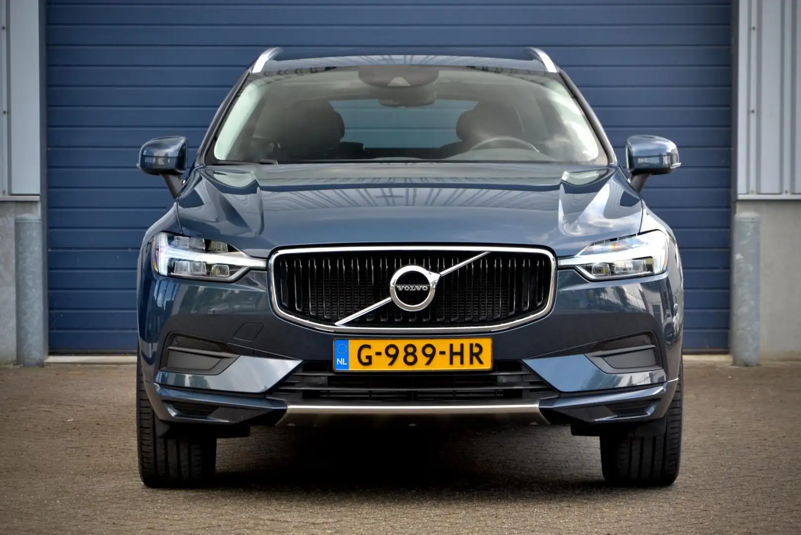 Volvo XC60 2.0 T5 / NL Auto / 1e Eig. / Trekhaak / Leder / 20 Blauw - 2
