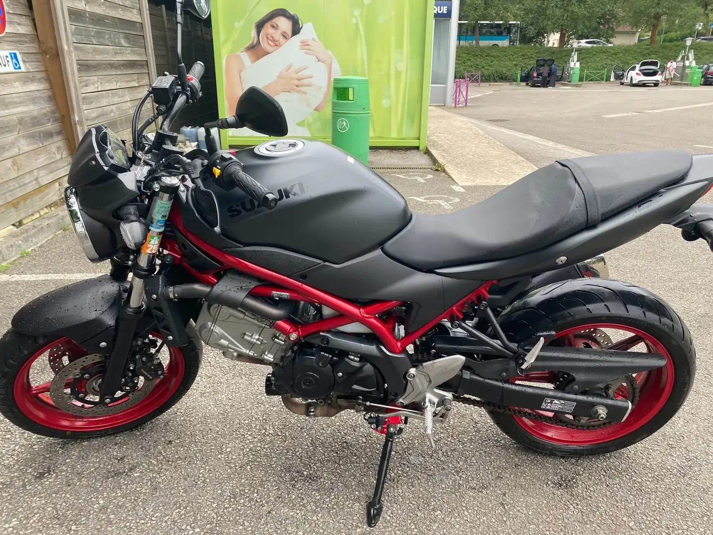 Suzuki SV 650 sv650 abs Noir - 2