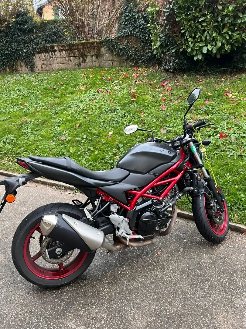 Suzuki SV 650 sv650 abs Noir - 1