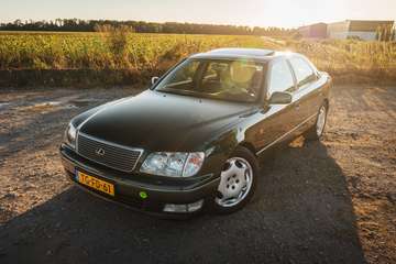 LS 400