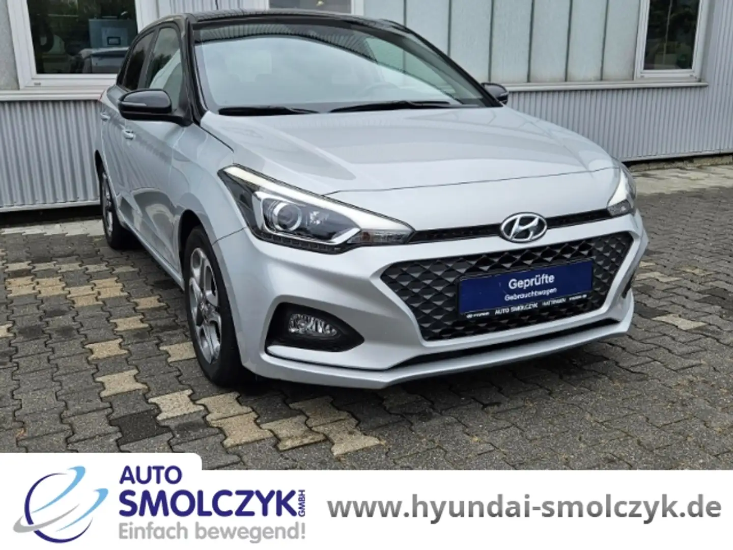 Hyundai i20 ADVANTAGE PLUS 1.2 BLUETOOTH+KAMERA+AHK Argent - 1