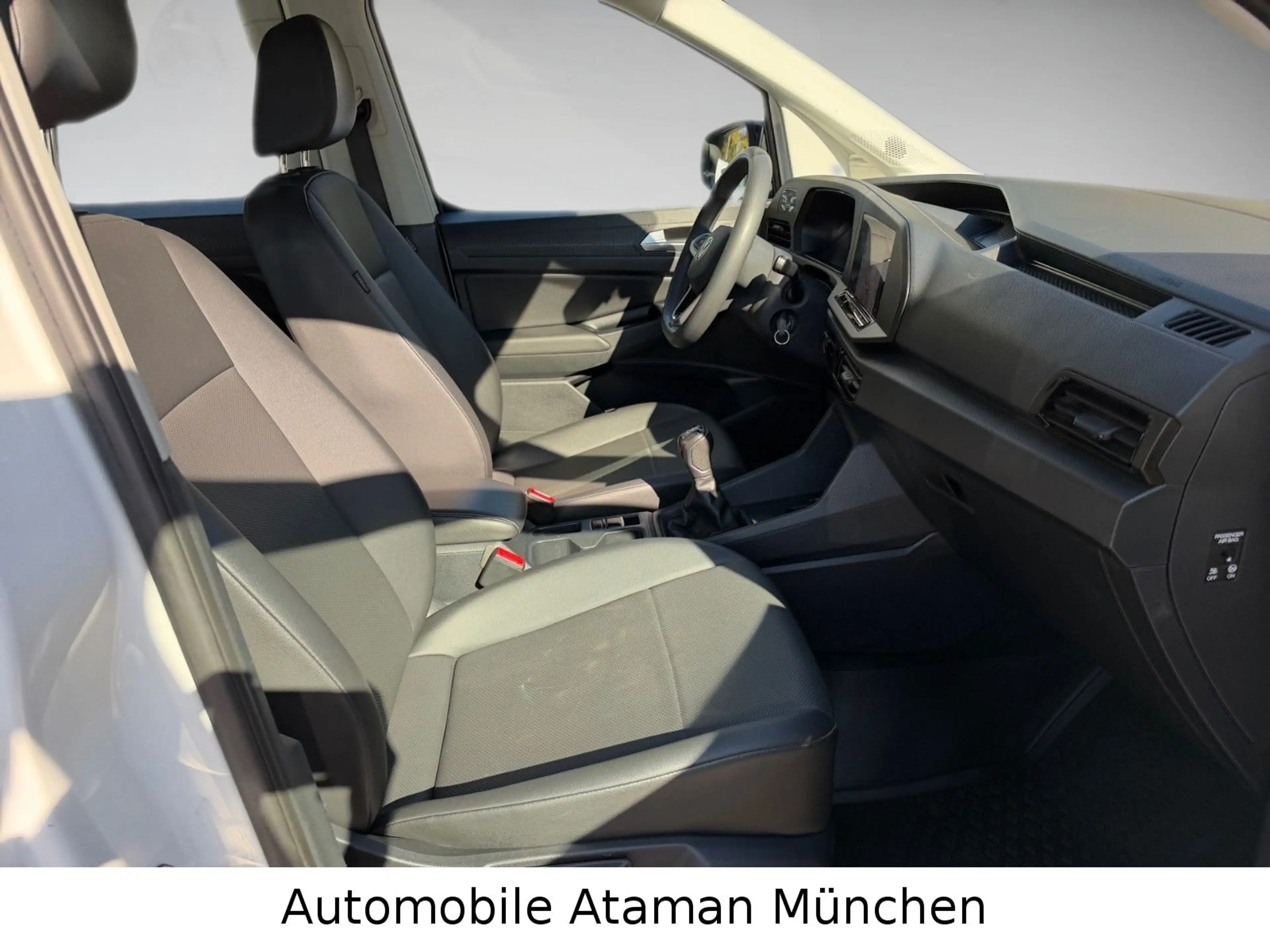 Volkswagen Caddy 2.0 TDI / Klima / 5-Sitze / Leder / Navi — photo 9