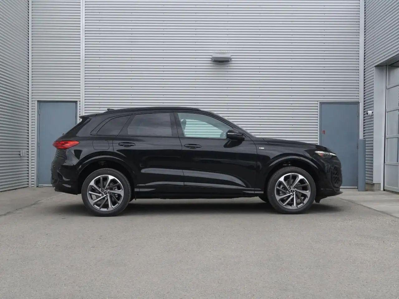 Audi Q5 снимка Audi Q5