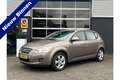 Kia Ceed / cee'd 1.6 X-ecutive, Automaat, Airco, Trekhaak, Radio, N Beige - thumbnail 1