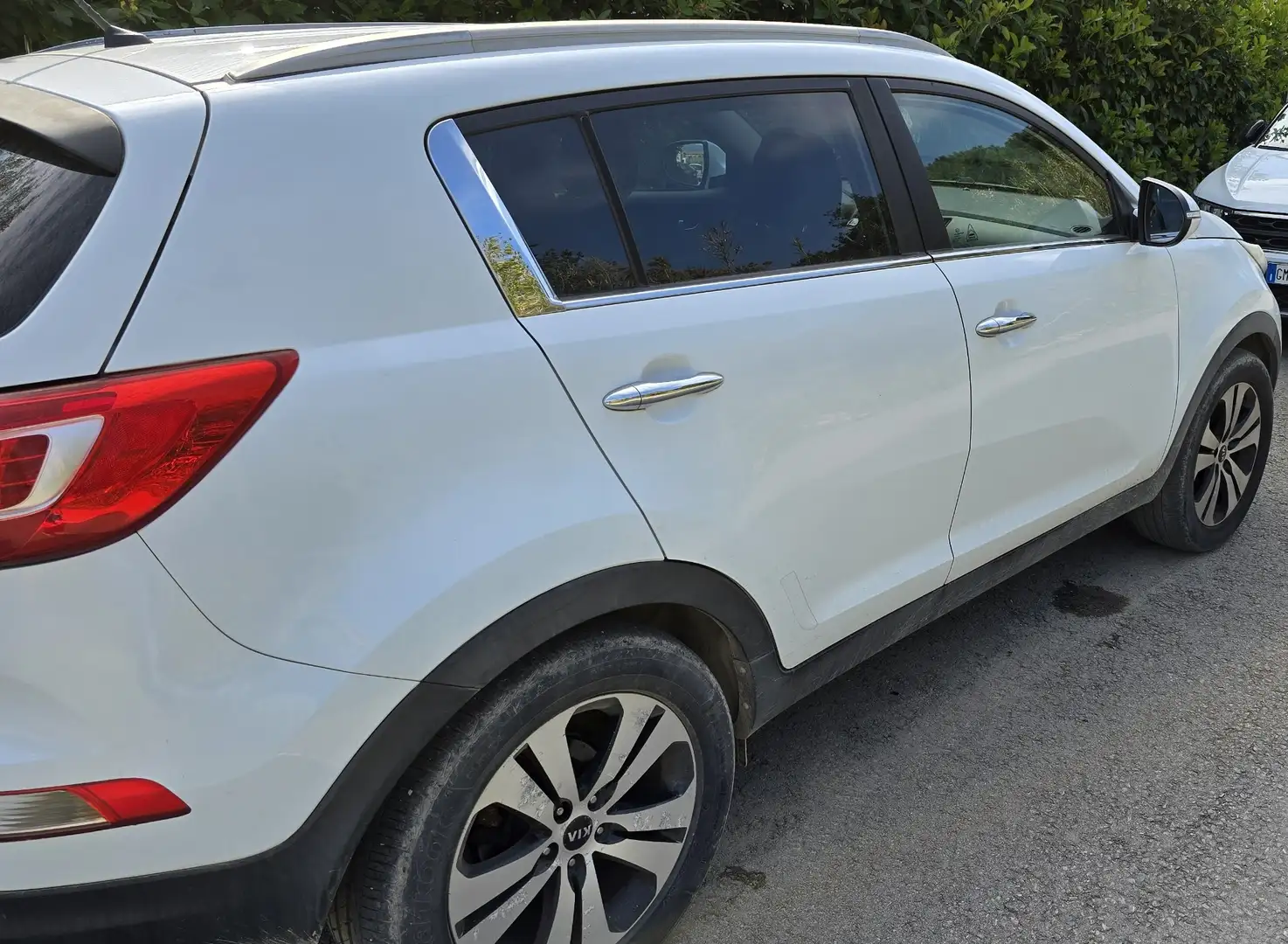 Kia Sportage 1.7 crdi Plus 2wd - 2