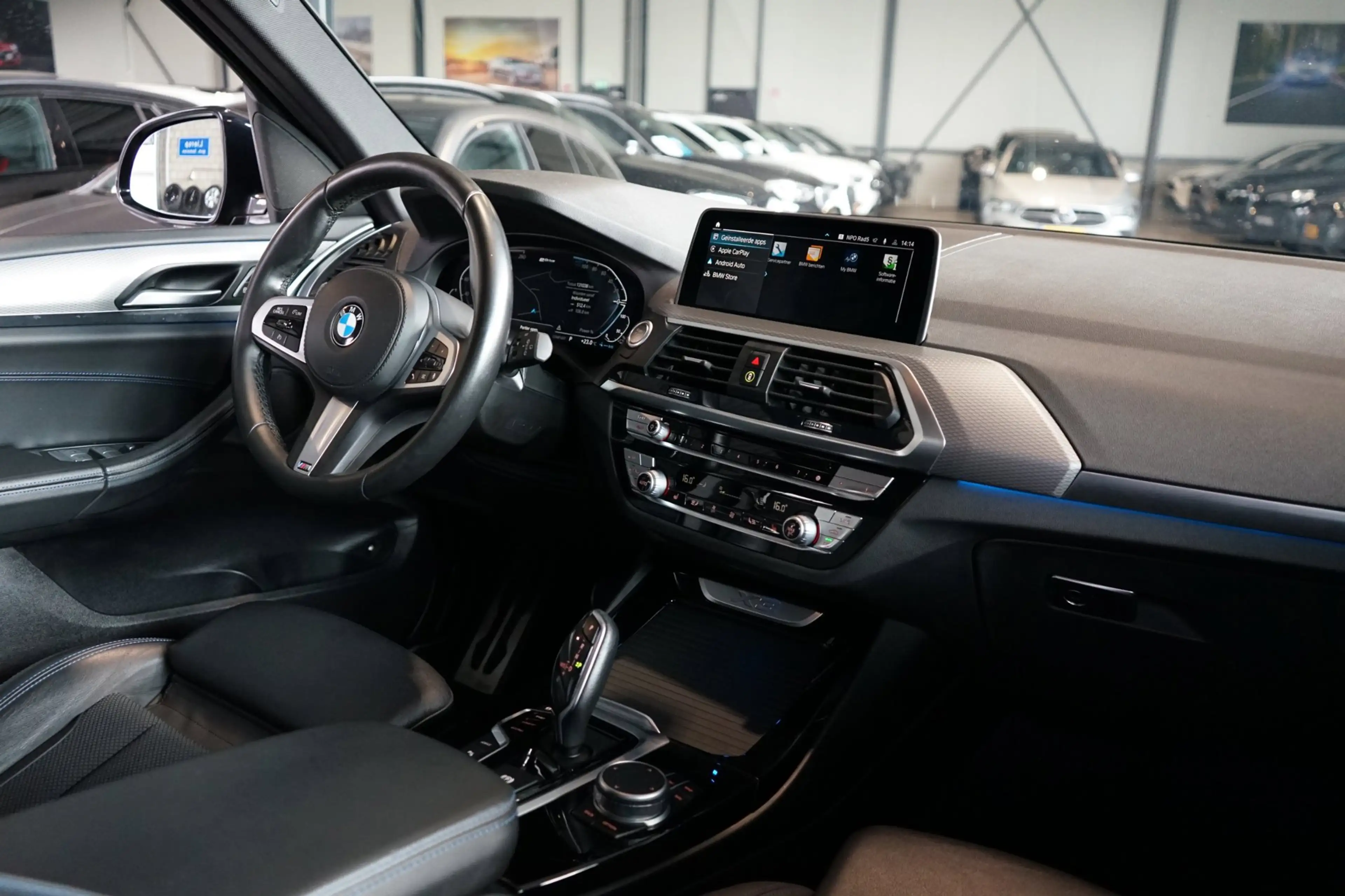 BMW X3 XDrive30e M-SPORT | TREKHAAK | CAMERA | CARPLAY — photo 16