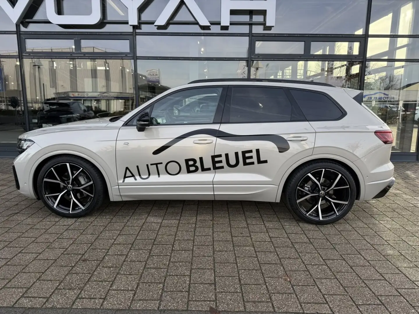 Volkswagen Touareg 3.0 V6 TDI R-Line 4Motion*Sthzg.*AHK*Ambiente*Komf Beige - 2