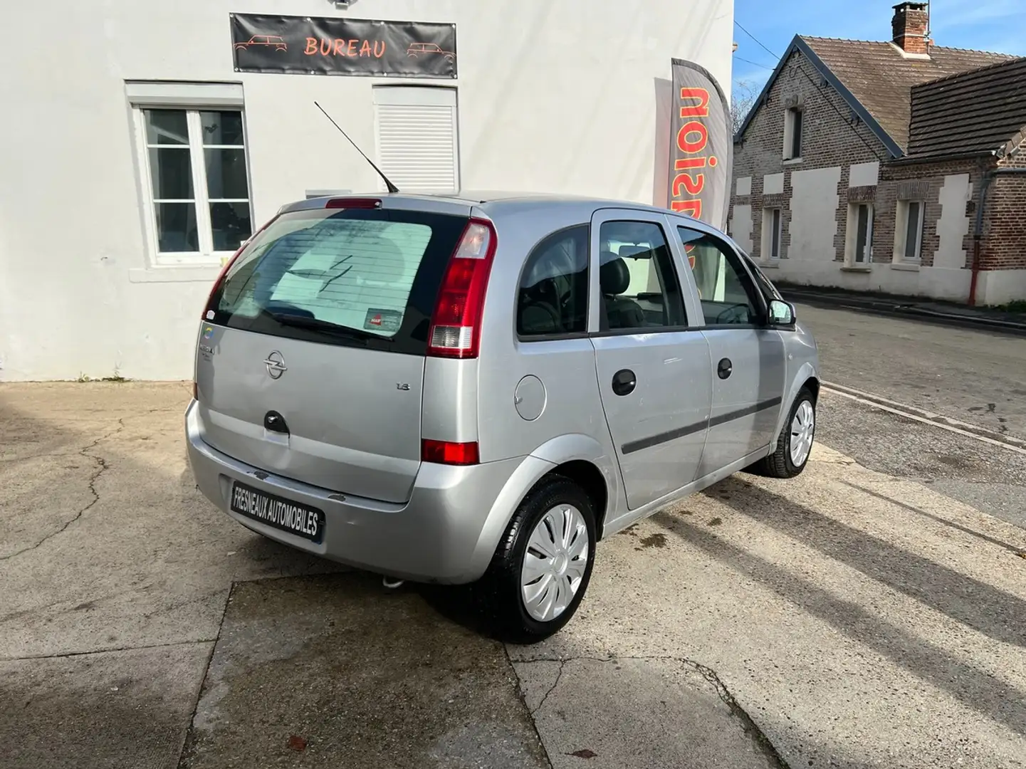 Opel Meriva 1.6 ECOTEC ESSENTIA 102398KMS Grijs - 2