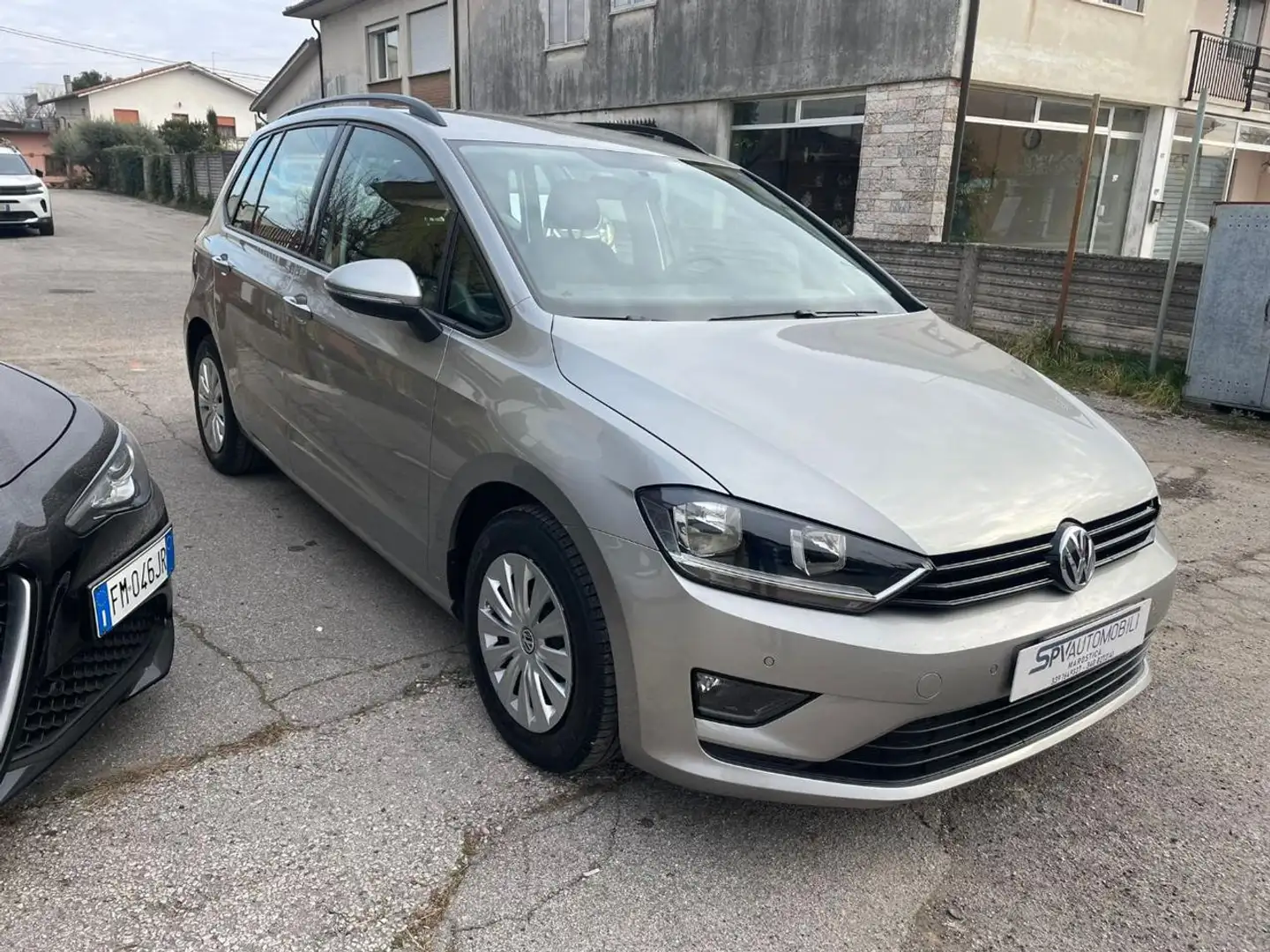 Volkswagen Golf Sportsvan 1.2 TSI 33000 km UNICO PROPRIETARIO Gris - 1