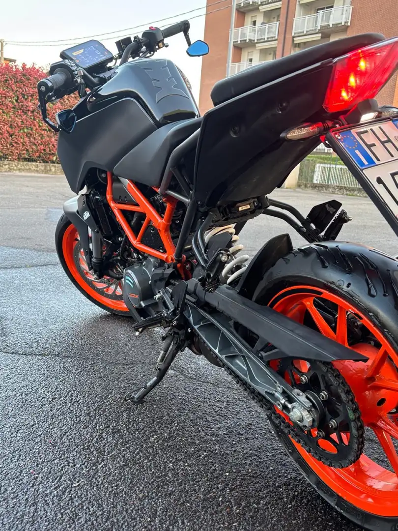 KTM 125 Duke ABS - 2