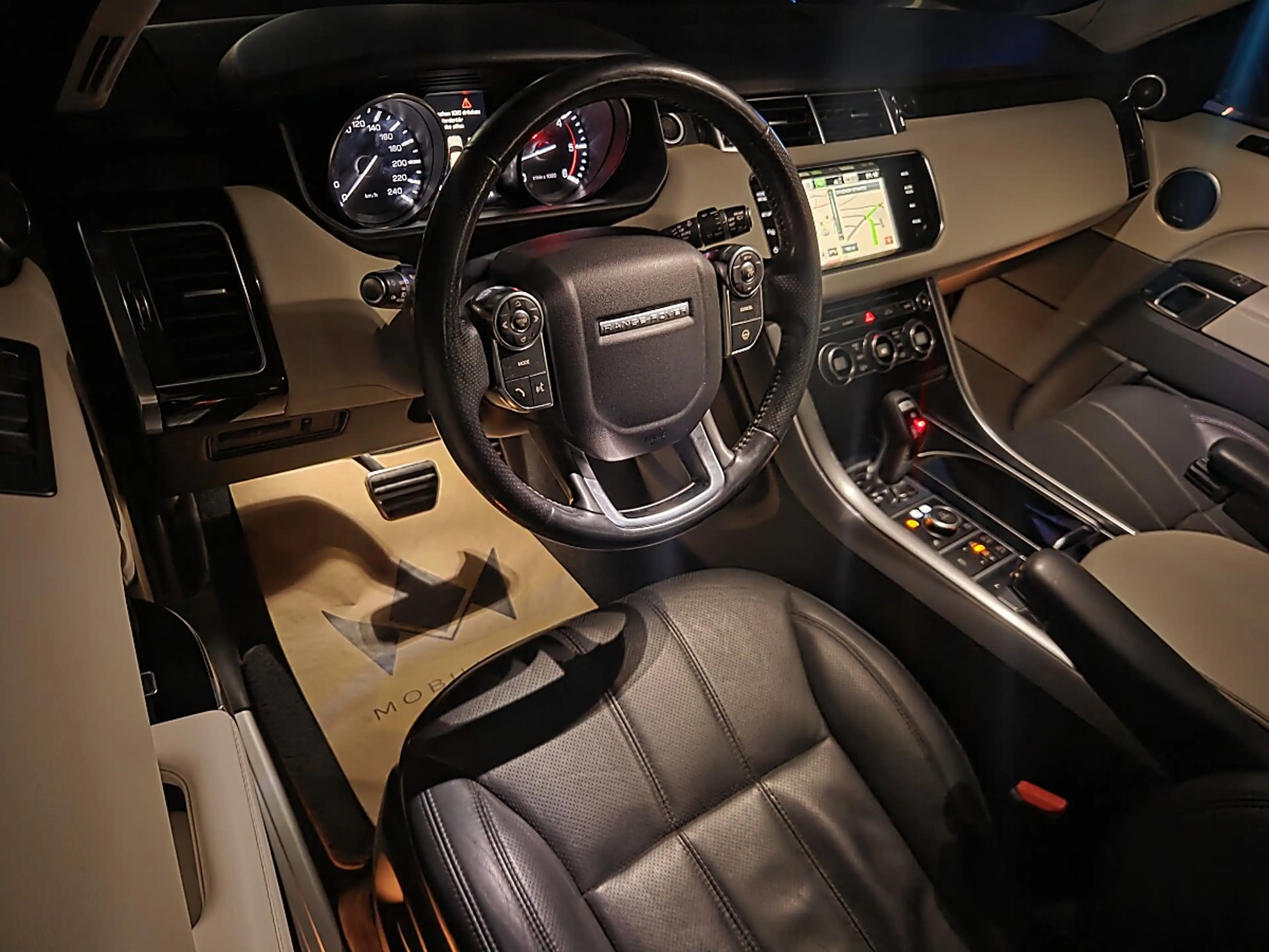 Land Rover Range Rover Sport 3,0 SDV6 HSE — photo 14