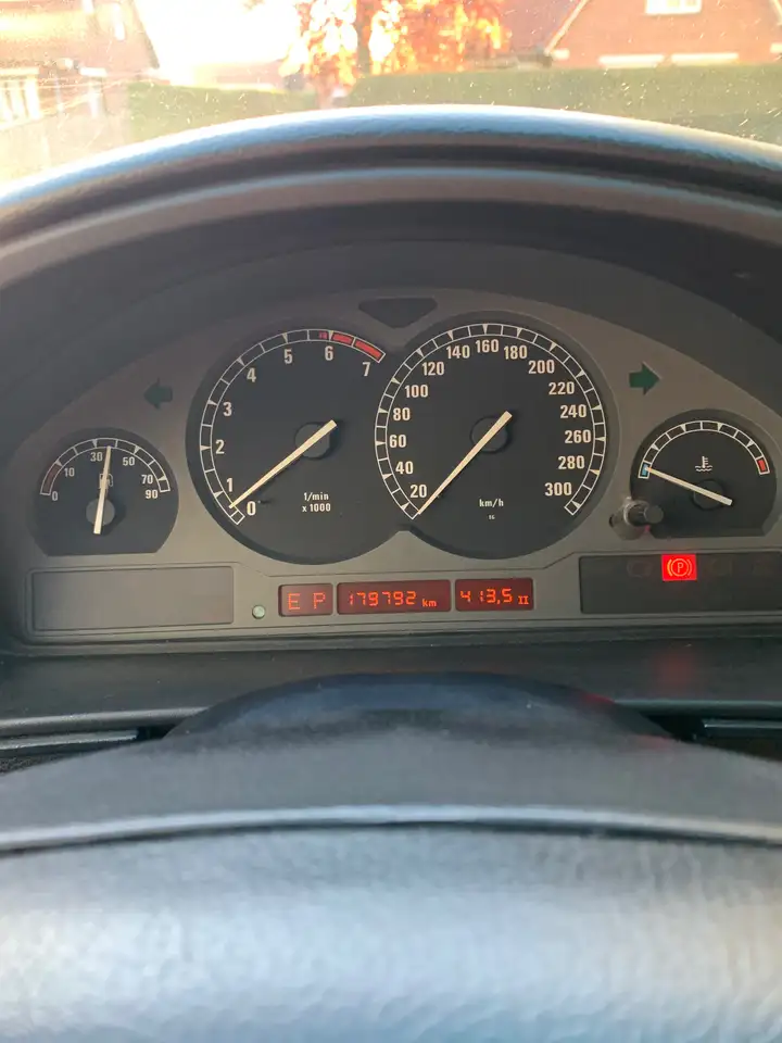 BMW 850, foto 9